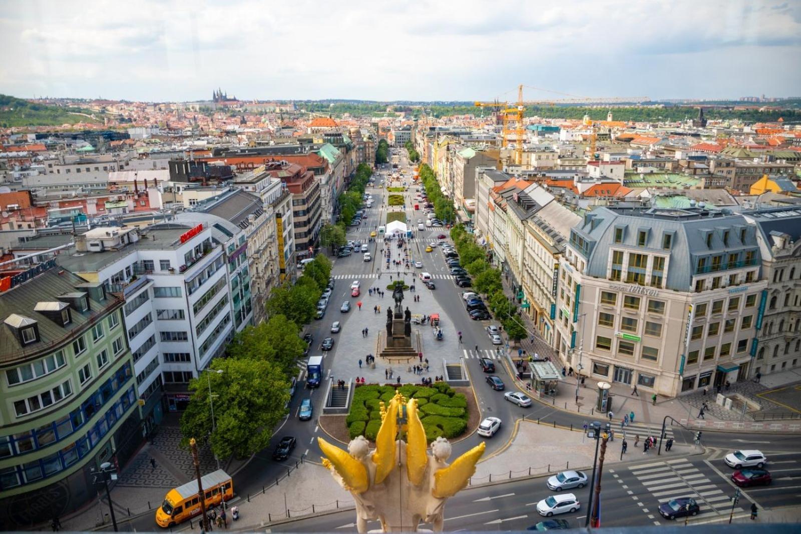 Wenceslas Square Apartment 150 M2 Praag Buitenkant foto