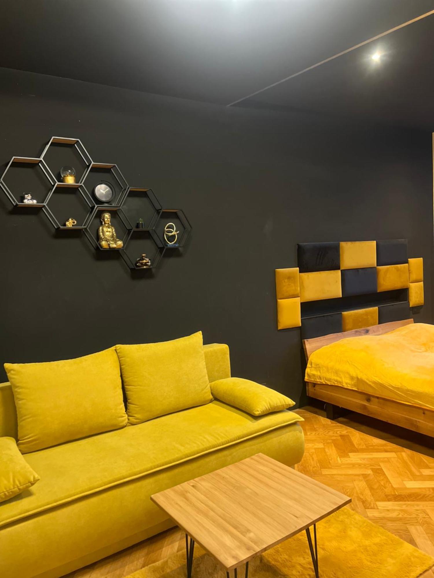 Wenceslas Square Apartment 150 M2 Praag Buitenkant foto