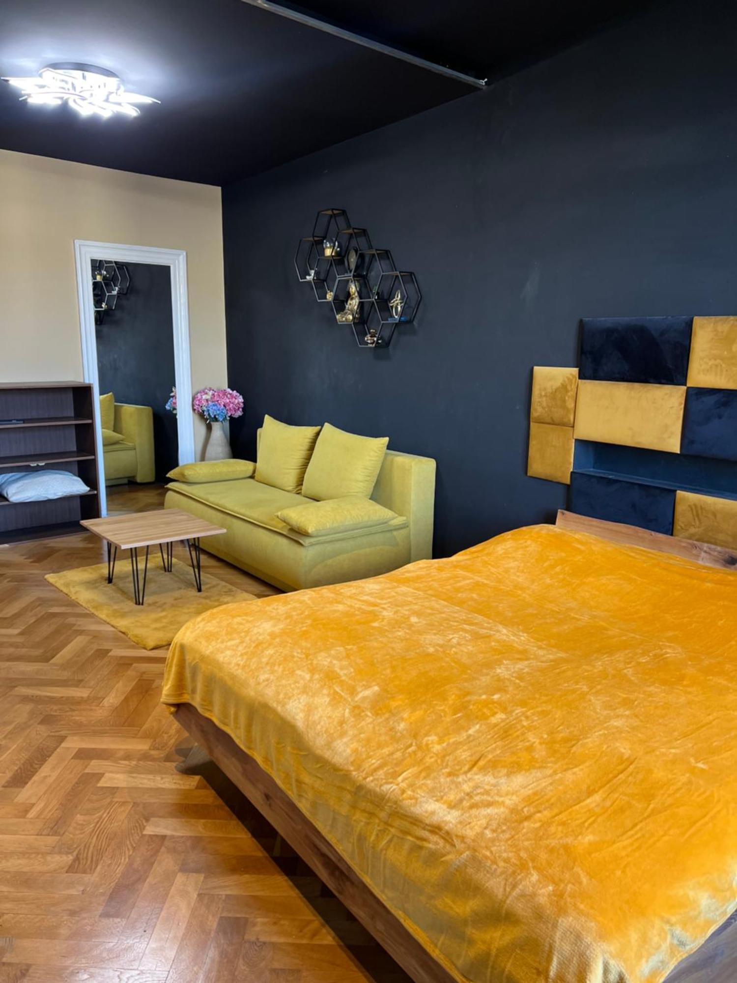 Wenceslas Square Apartment 150 M2 Praag Buitenkant foto
